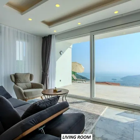 Tatil Evi Panoramic With A Pool *